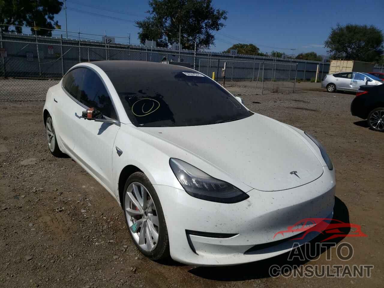TESLA MODEL 3 2018 - 5YJ3E1EB4JF074586