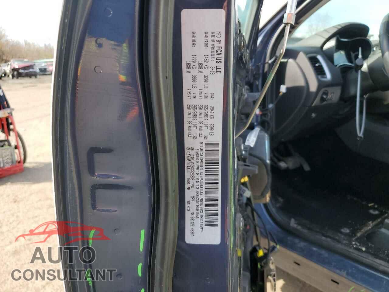 DODGE DURANGO 2019 - 1C4RDJAG9KC723232