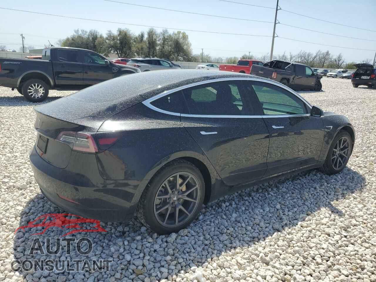 TESLA MODEL 3 2019 - 5YJ3E1EA2KF399116