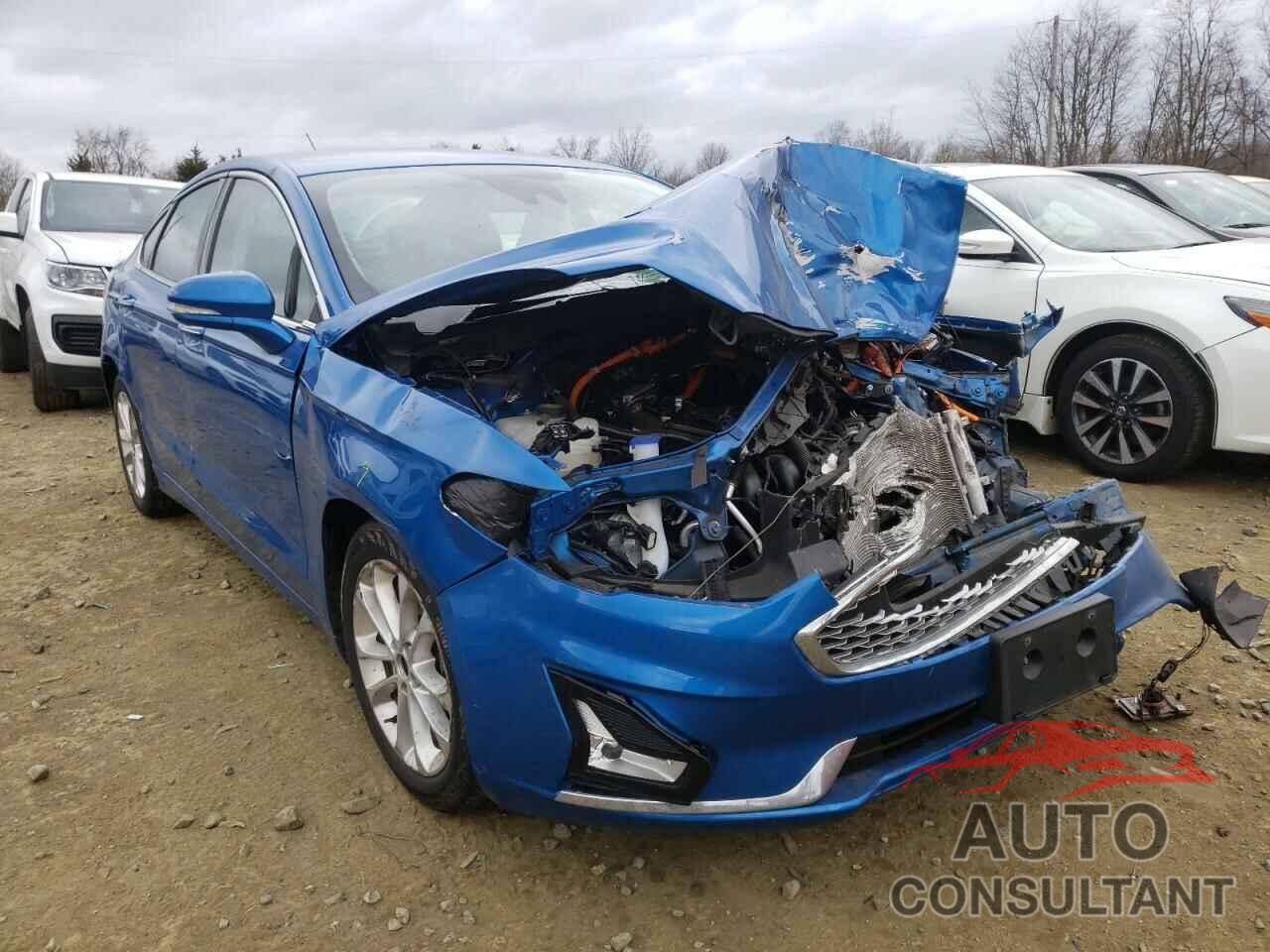 FORD FUSION 2019 - 3FA6P0SU9KR212359