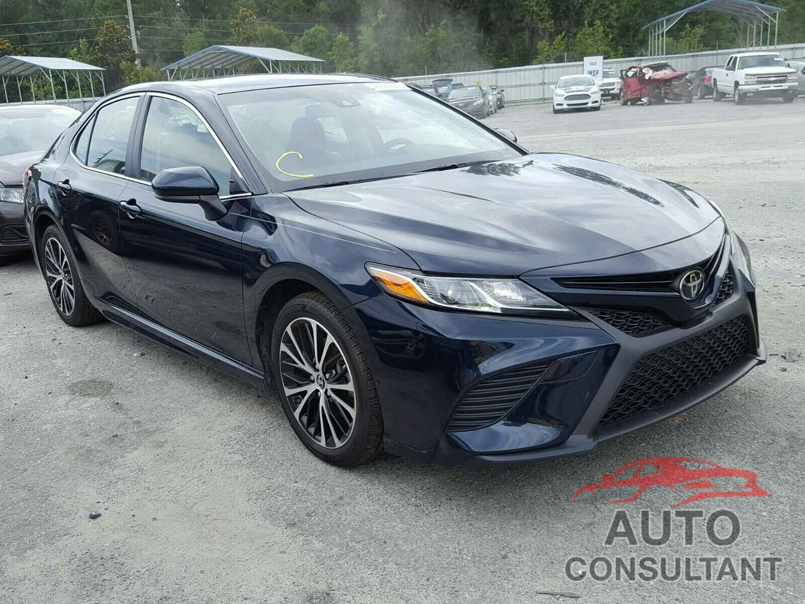 TOYOTA CAMRY 2018 - JTNB11HK5J3021309