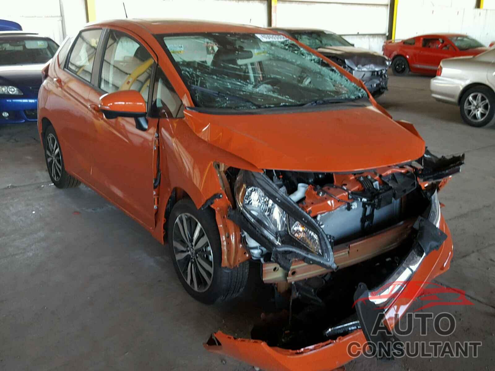 HONDA FIT 2018 - 3HGGK5H07JM719353