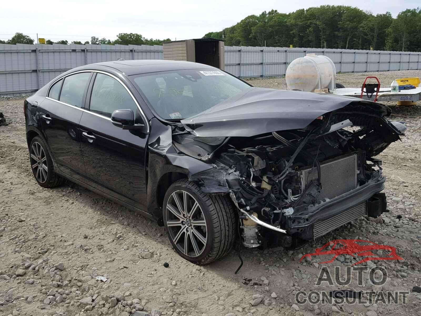 VOLVO S60 2015 - YV1612TB8F1299816