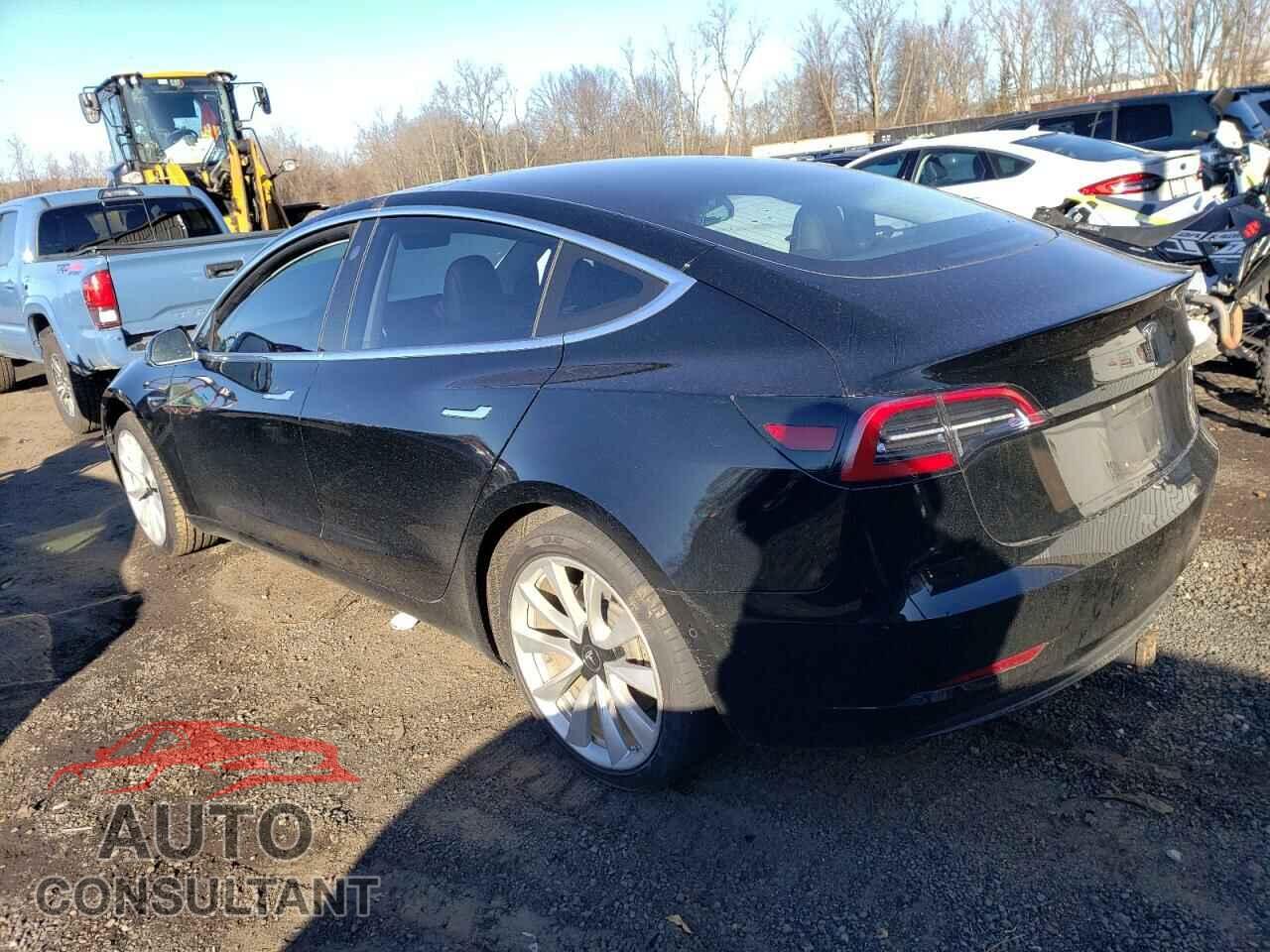 TESLA MODEL 3 2018 - 5YJ3E1EA5JF049090