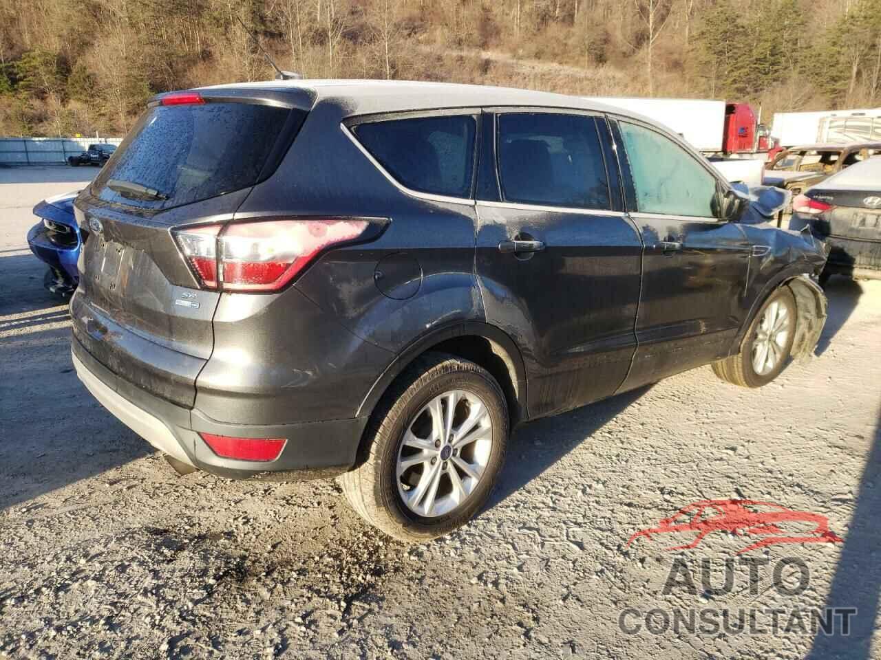 FORD ESCAPE 2017 - 1FMCU9GD9HUD07942