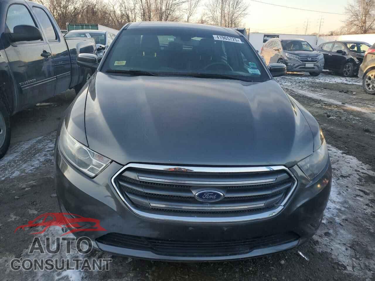 FORD TAURUS 2015 - 1FAHP2E82FG208606