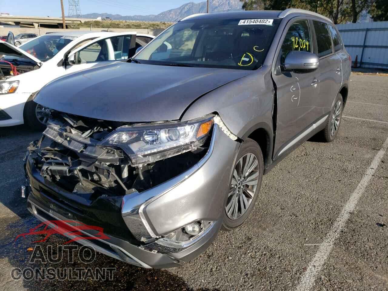 MITSUBISHI OUTLANDER 2020 - JA4AD3A35LJ001821