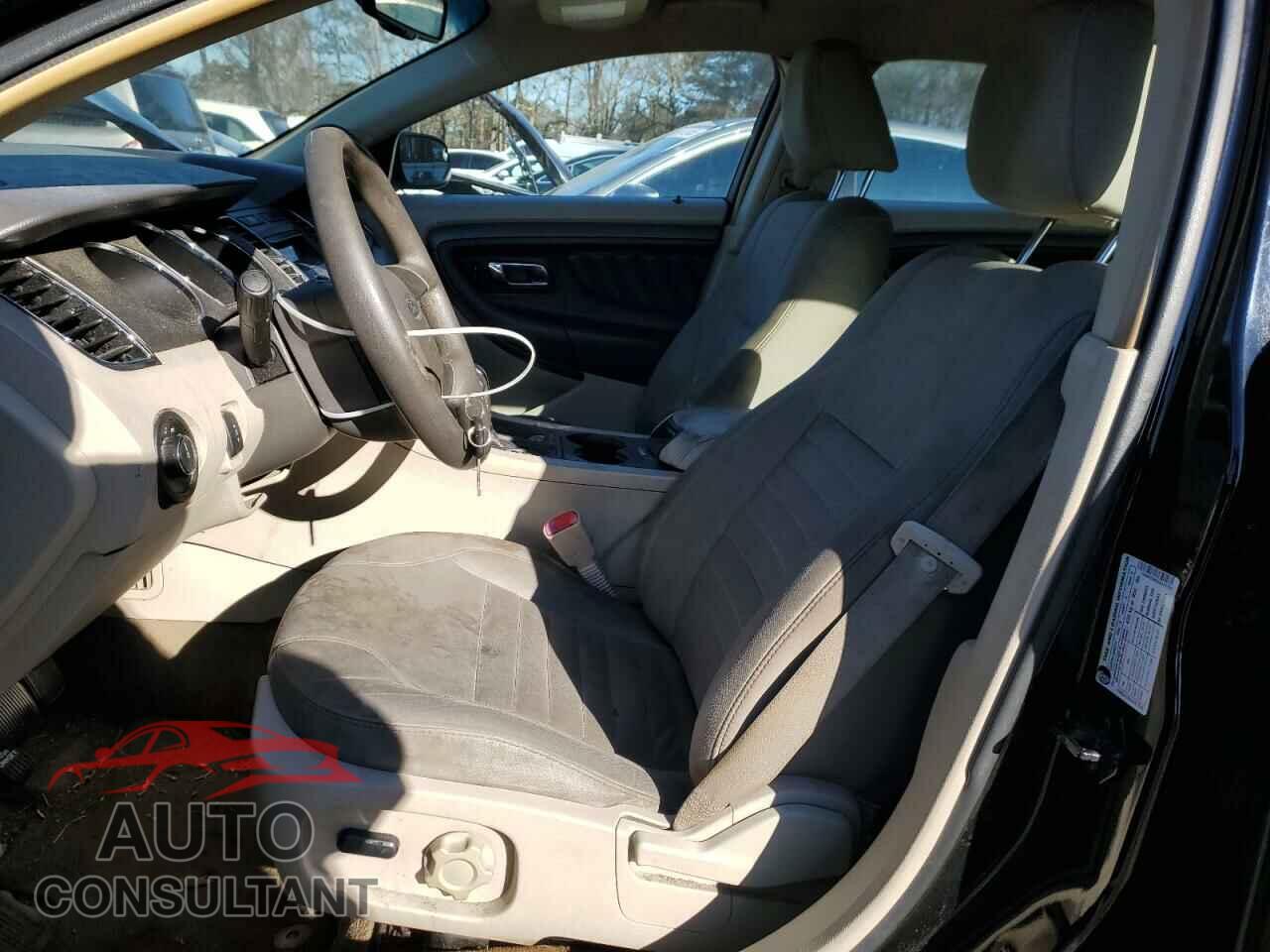 FORD TAURUS 2012 - 1FAHP2DW4CG121754