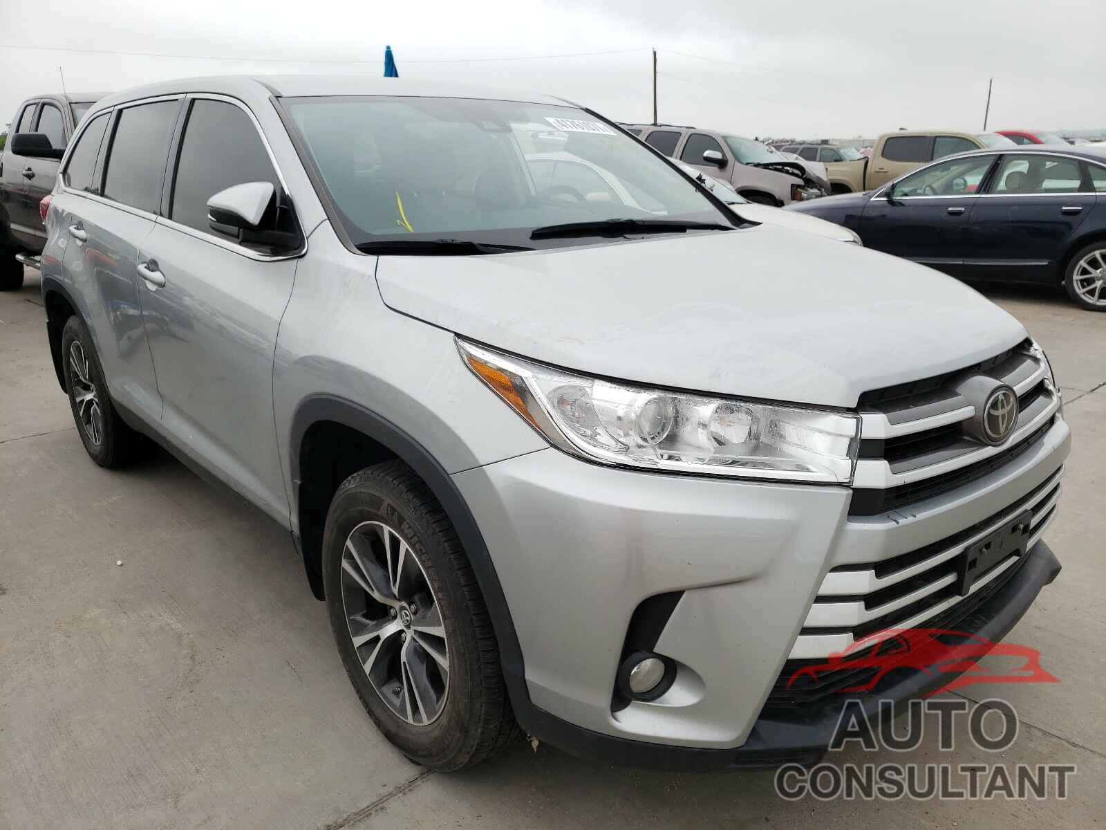 TOYOTA HIGHLANDER 2019 - 5TDBZRFH5KS974007