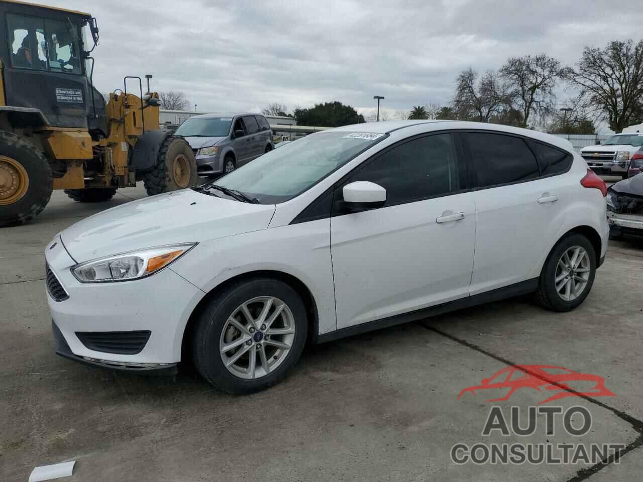 FORD FOCUS 2018 - 1FADP3K21JL313657