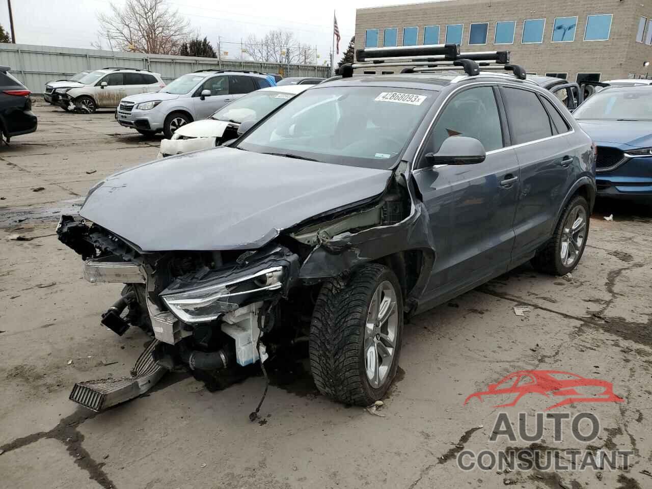 AUDI Q3 2017 - WA1JCCFS5HR002804