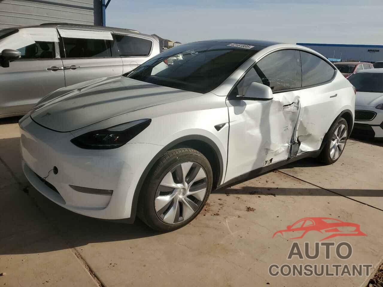 TESLA MODEL Y 2023 - 7SAYGDEE5PF856600