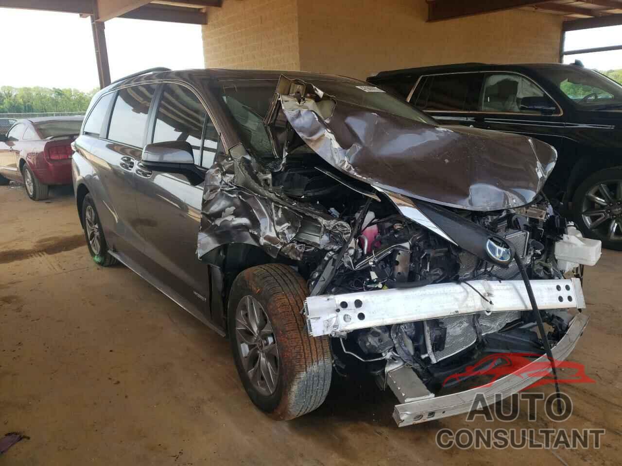 TOYOTA SIENNA 2021 - 5TDBRKEC3MS011588