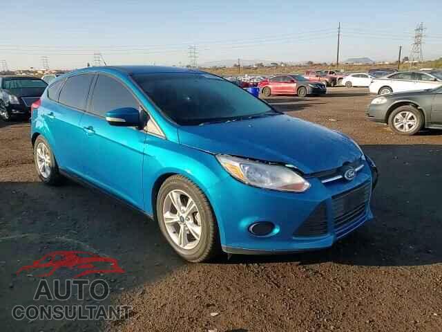 FORD FOCUS 2014 - 1FADP3K27EL210524