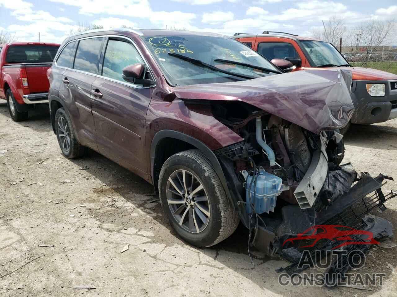 TOYOTA HIGHLANDER 2018 - 5TDJZRFH6JS823185