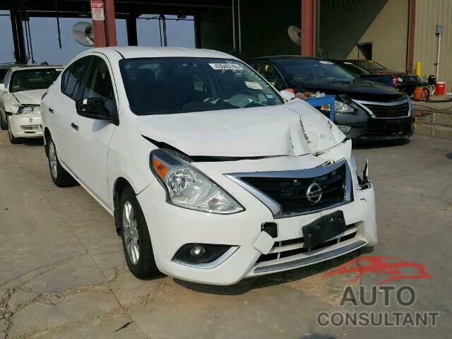 NISSAN VERSA 2015 - 3N1CN7APXFL914242