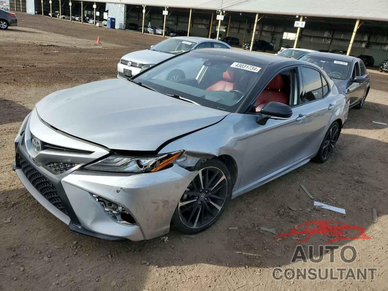 TOYOTA CAMRY 2019 - 4T1B61HK8KU210498