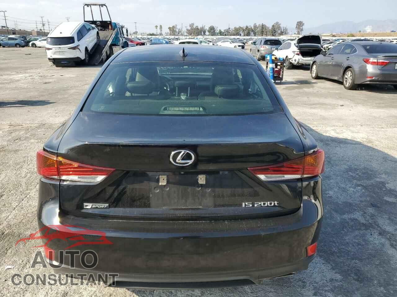 LEXUS IS 2017 - JTHBA1D28H5056062