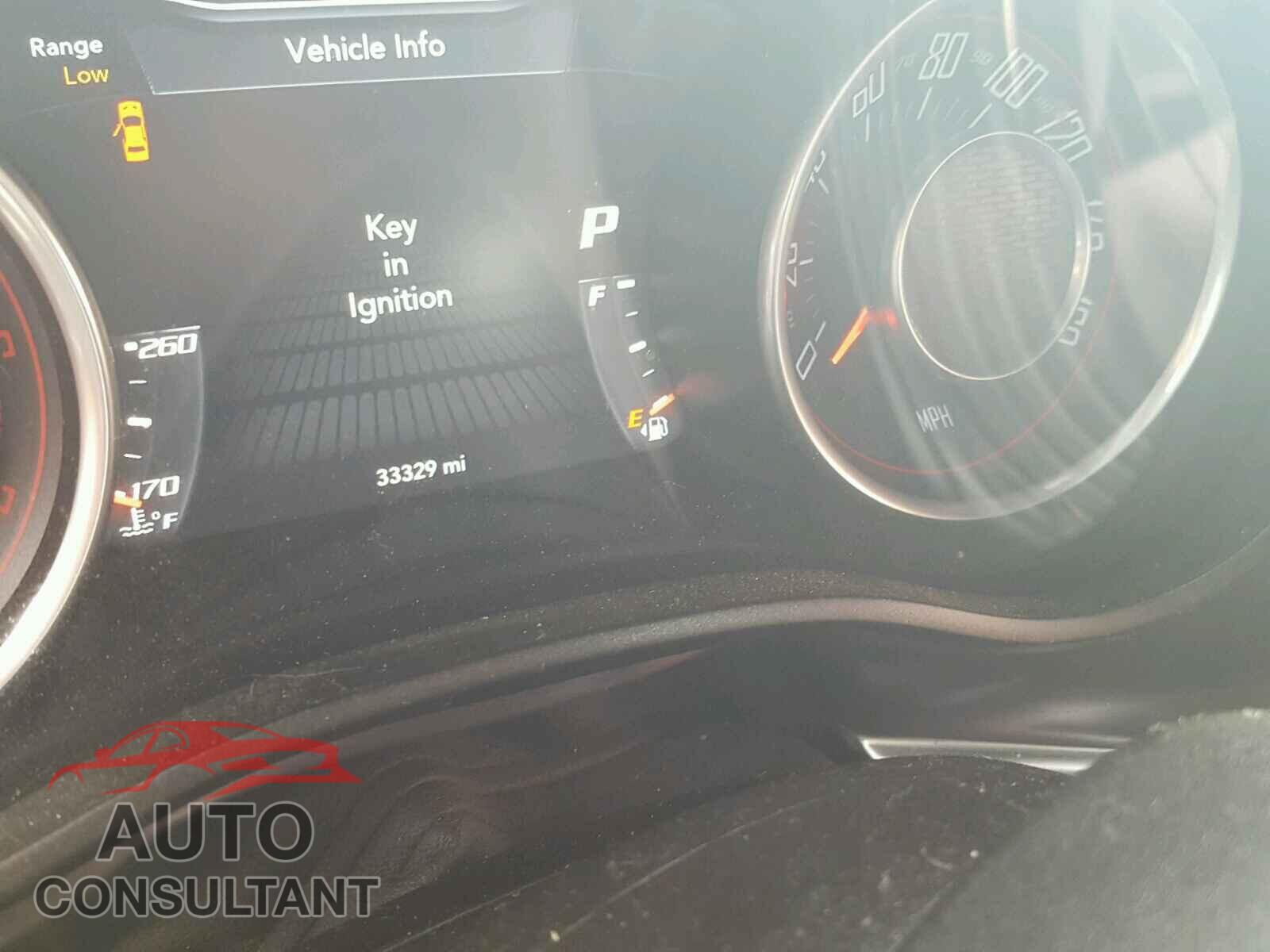 DODGE CHALLENGER 2015 - 2C3CDZAT4FH910614