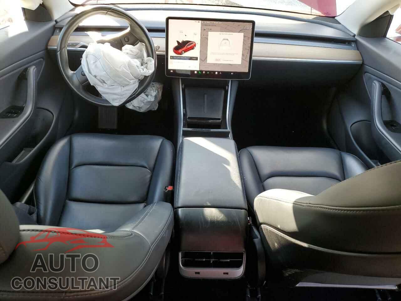 TESLA MODEL 3 2019 - 5YJ3E1EB8KF389649