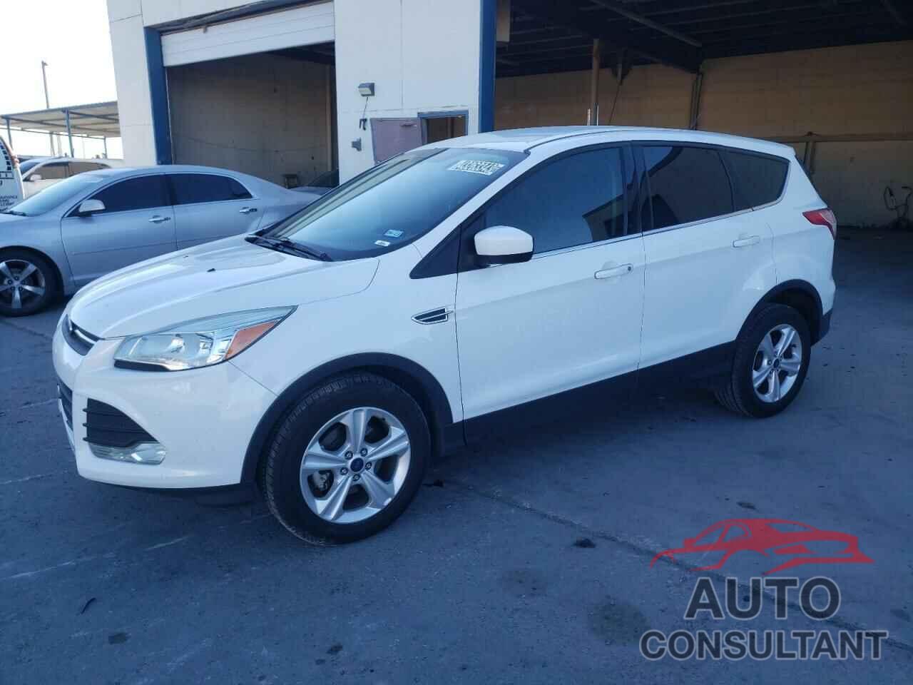 FORD ESCAPE 2016 - 1FMCU0GX2GUB16500