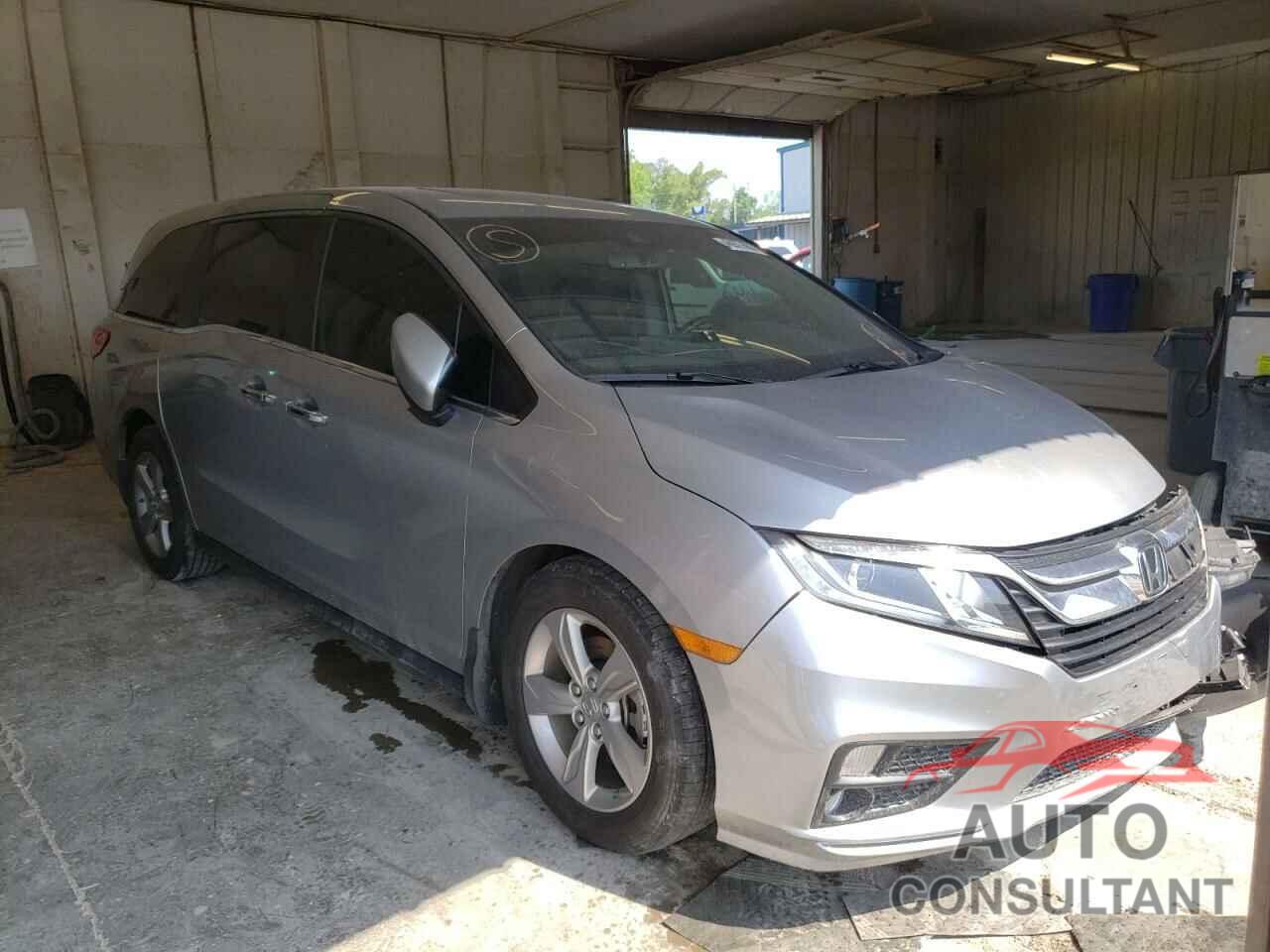 HONDA ODYSSEY 2018 - 5FNRL6H78JB084185