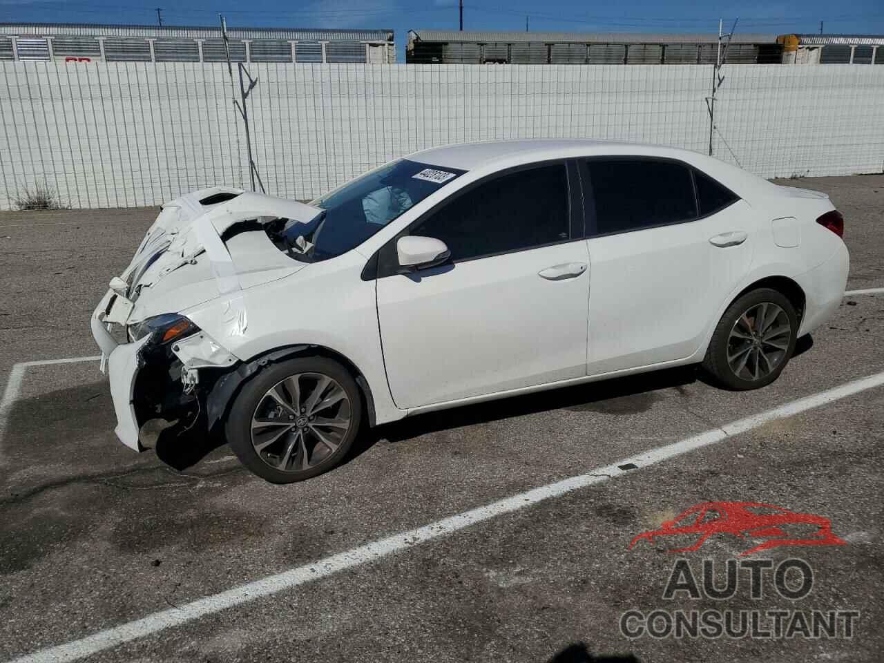TOYOTA COROLLA 2018 - 5YFBURHE9JP748786