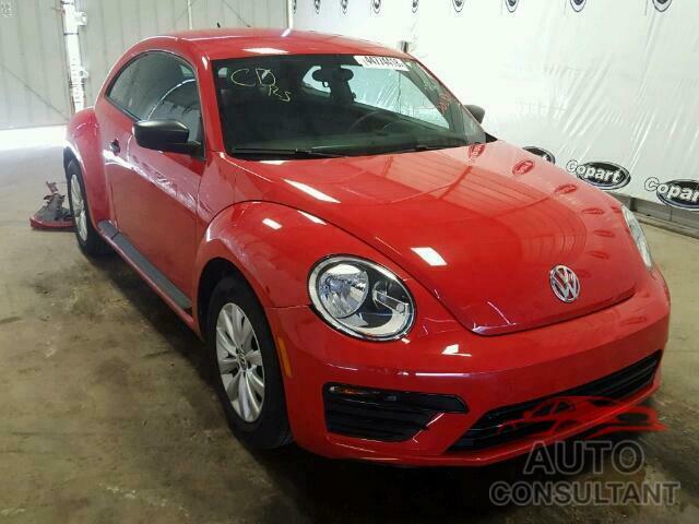 VOLKSWAGEN BEETLE 2017 - 3VWF17AT6HM627154
