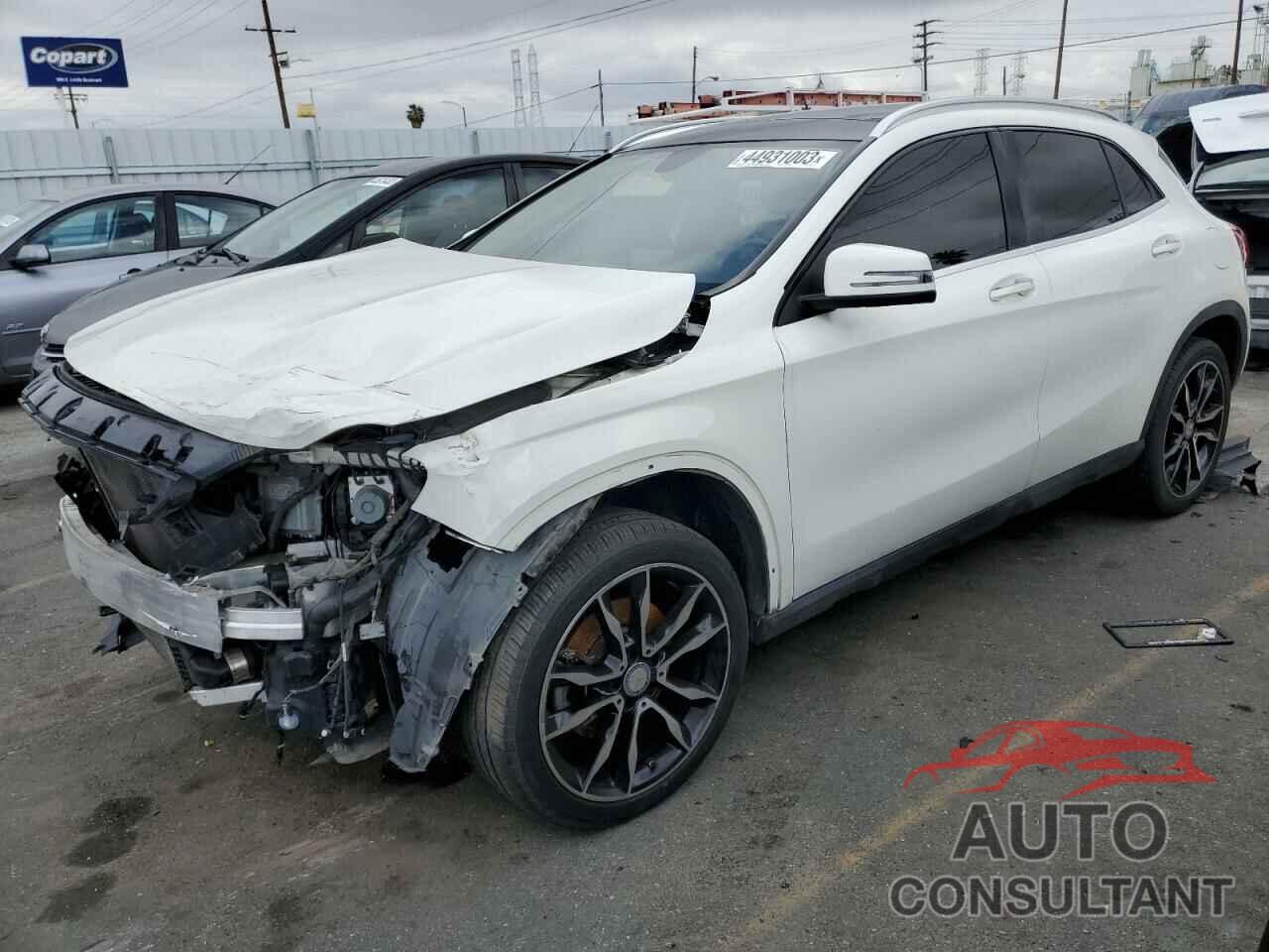 MERCEDES-BENZ GLA-CLASS 2015 - WDCTG4EB3FJ178279