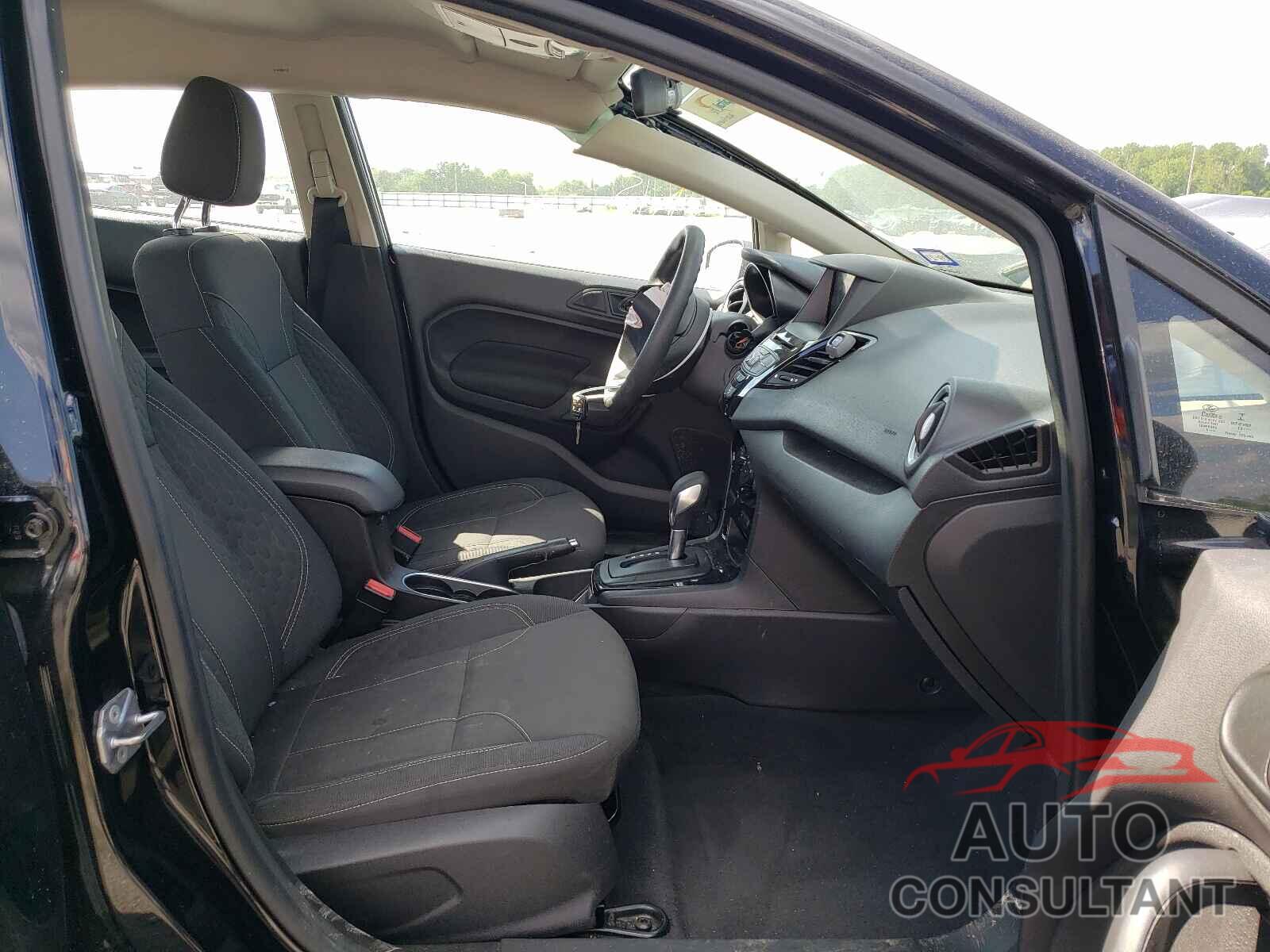 FORD FIESTA 2019 - 3FADP4BJ0KM106528
