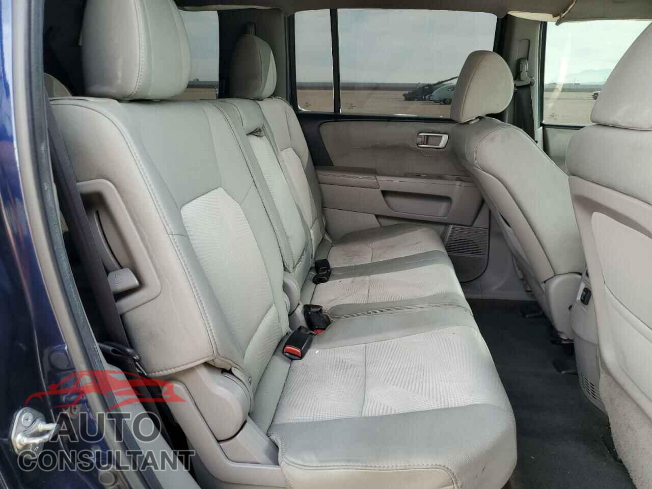 HONDA PILOT 2013 - 5FNYF3H21DB019611