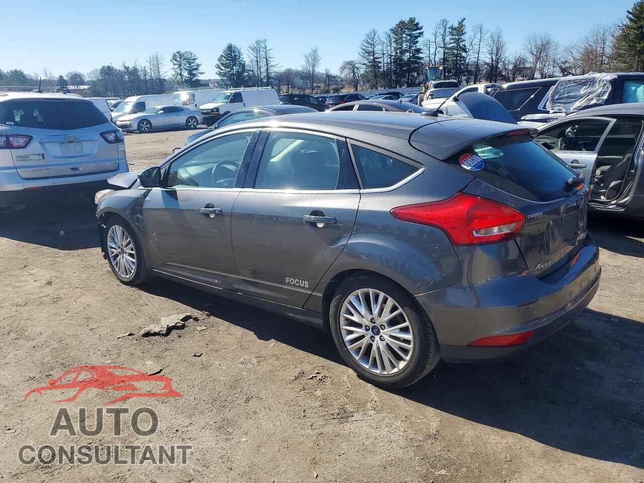 FORD FOCUS 2017 - 1FADP3N26HL345073