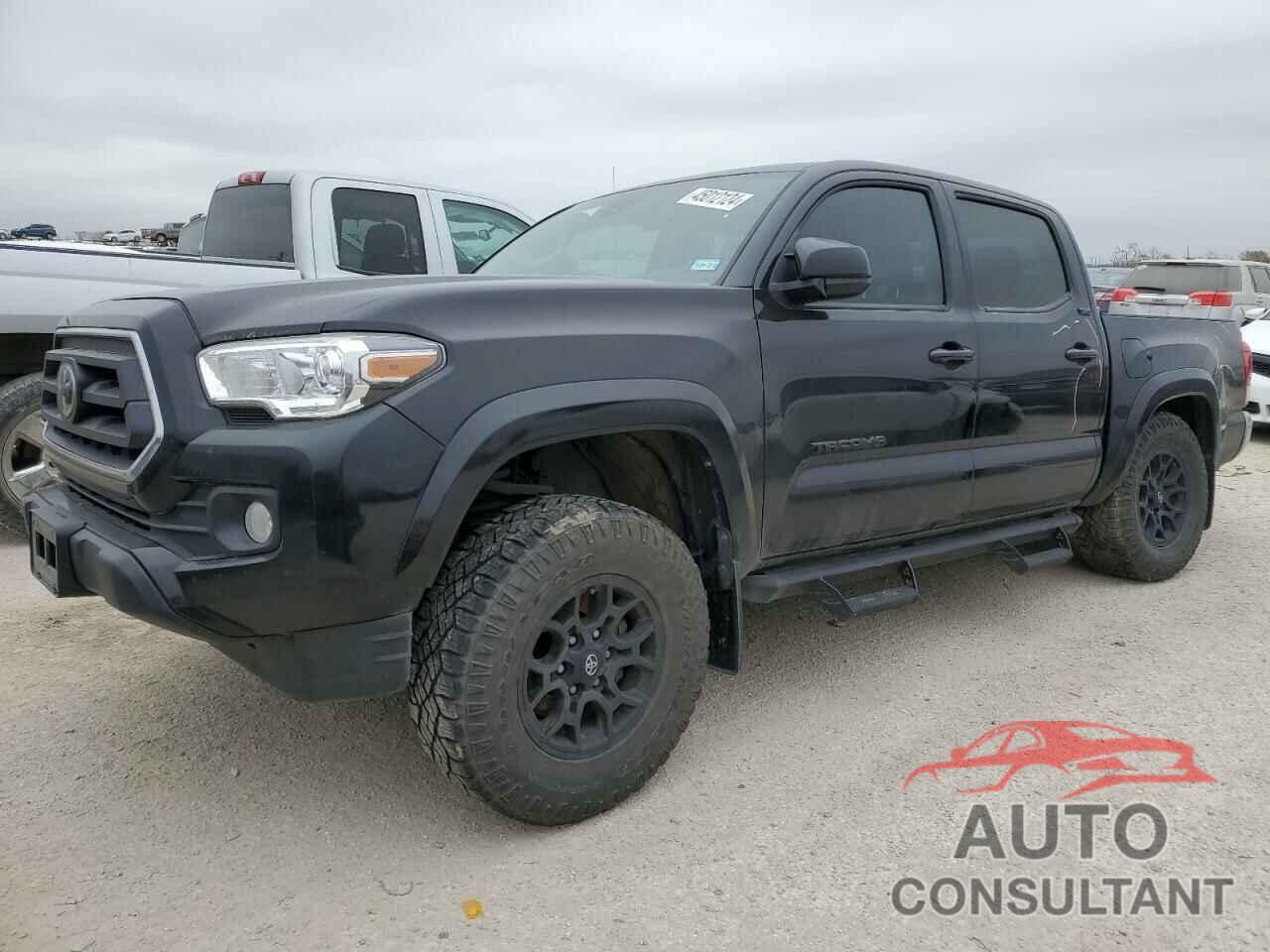 TOYOTA TACOMA 2021 - 5TFAZ5CN3MX095729