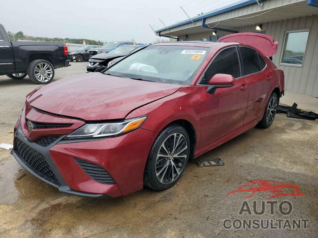 TOYOTA CAMRY 2018 - 4T1B11HK4JU550678