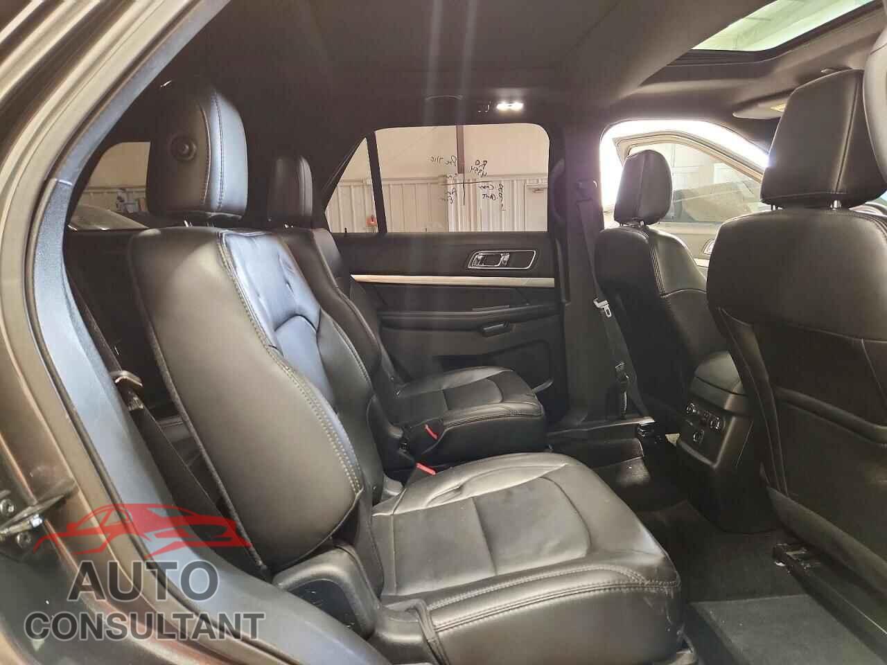 FORD EXPLORER 2018 - 1FM5K8D89JGB97981