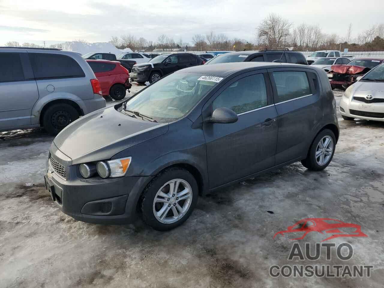 CHEVROLET SONIC 2015 - 1G1JC6SH9F4126143