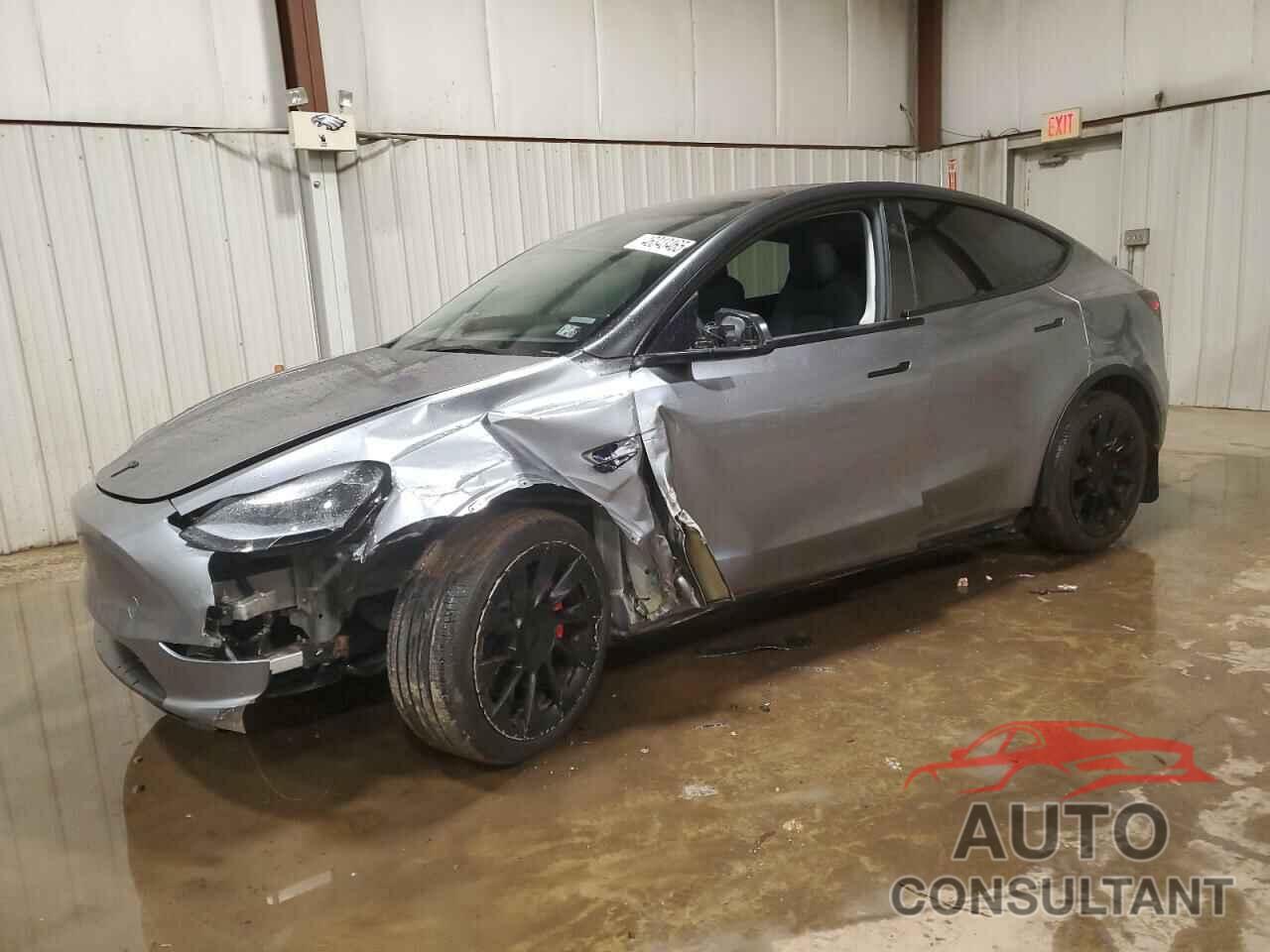 TESLA MODEL Y 2025 - 7SAYGDEF2SA336756