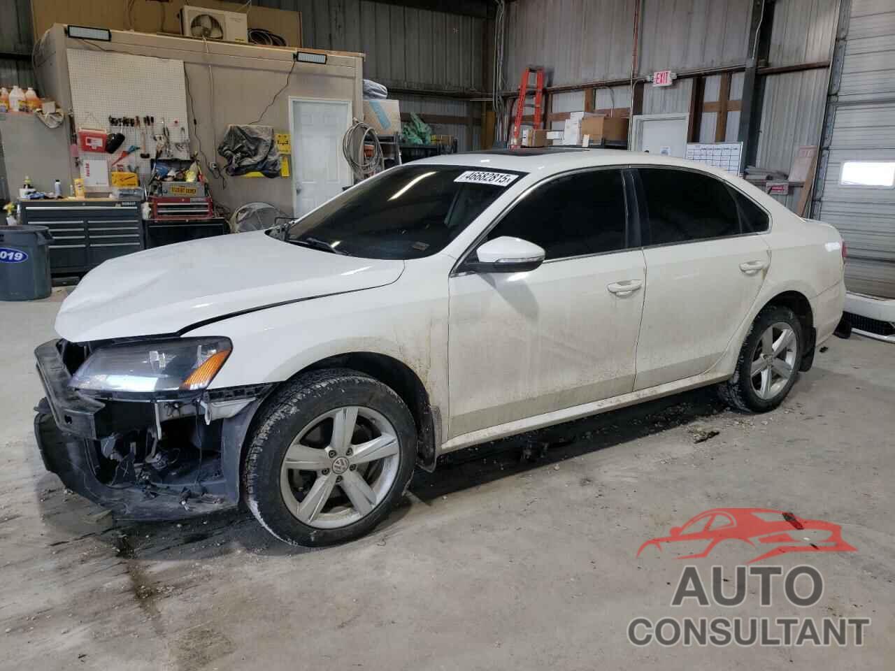 VOLKSWAGEN PASSAT 2012 - 1VWBN7A38CC072432