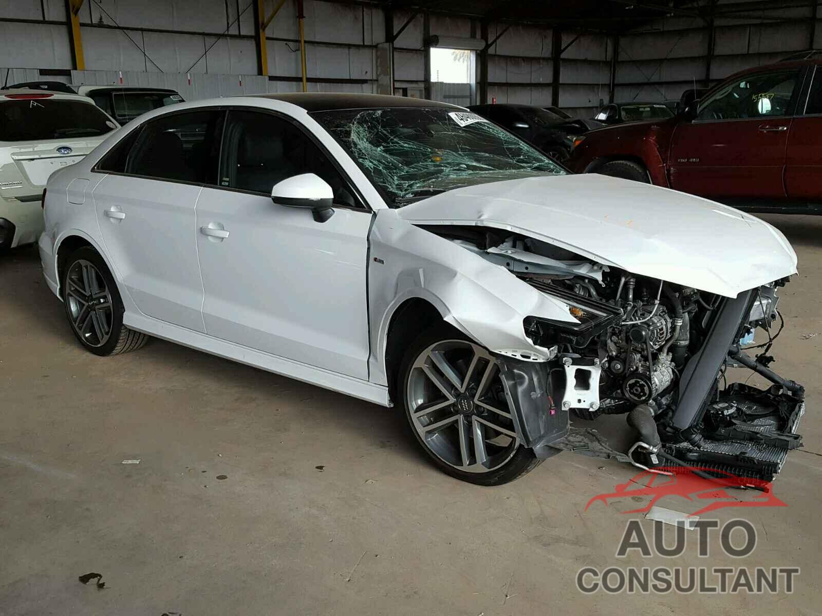 AUDI A3 2017 - WAUJ8GFF4H1054082