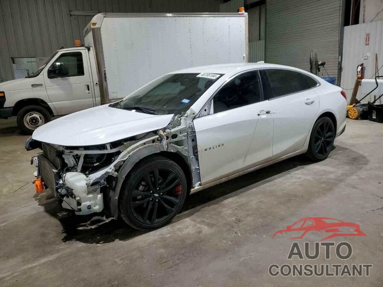 CHEVROLET MALIBU 2018 - 1G1ZD5STXJF274071
