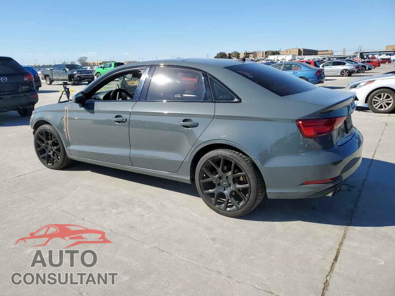 AUDI A3 2020 - WAUAUGFF7LA100623