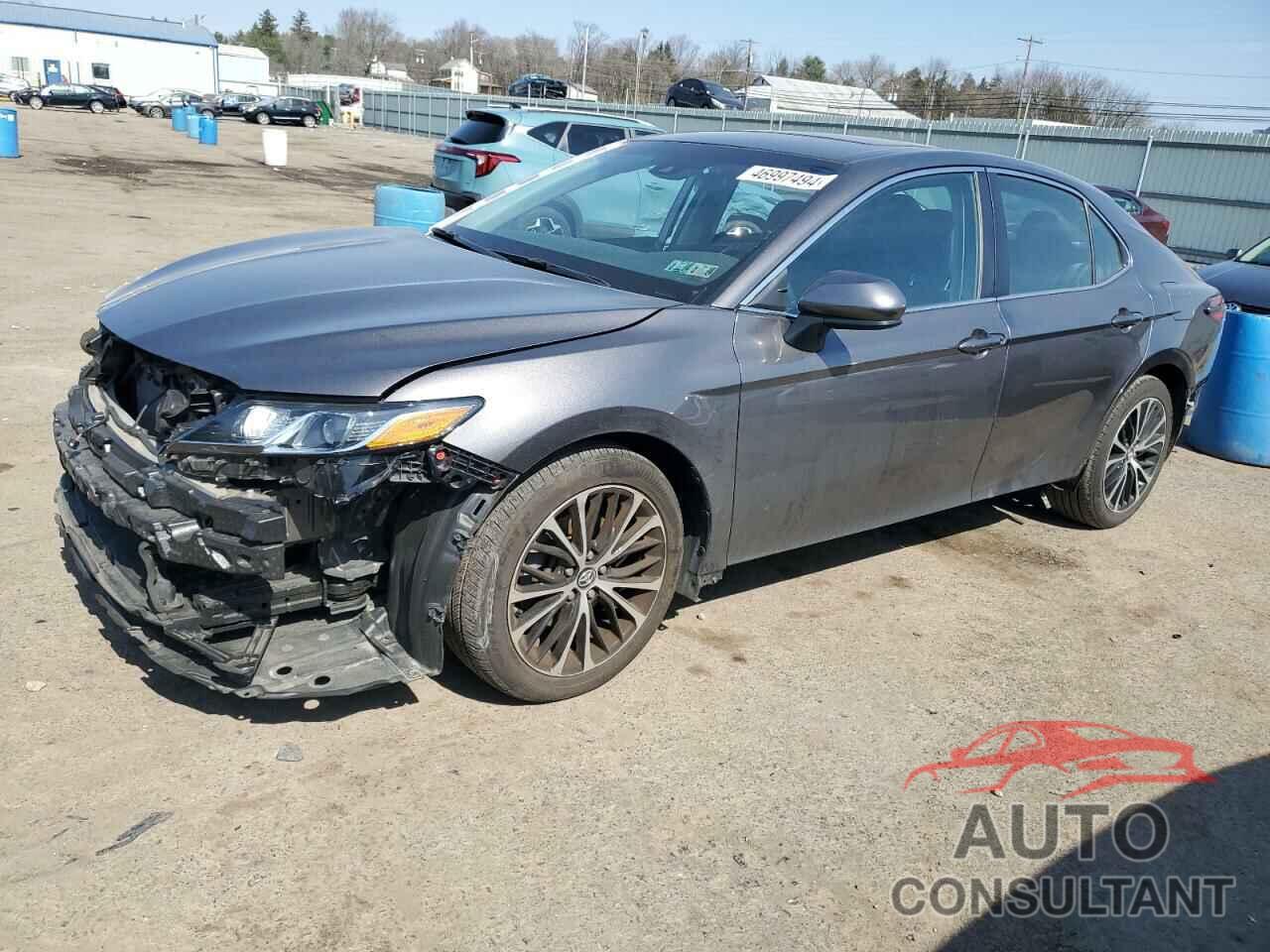 TOYOTA CAMRY 2018 - 4T1B11HK3JU642560