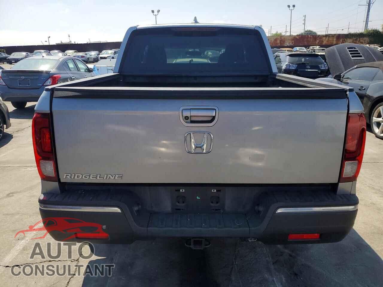 HONDA RIDGELINE 2017 - 5FPYK2F49HB006869