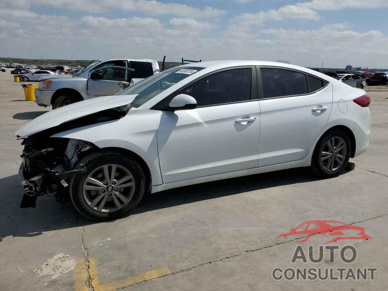 HYUNDAI ELANTRA 2017 - 5NPD84LF4HH190157