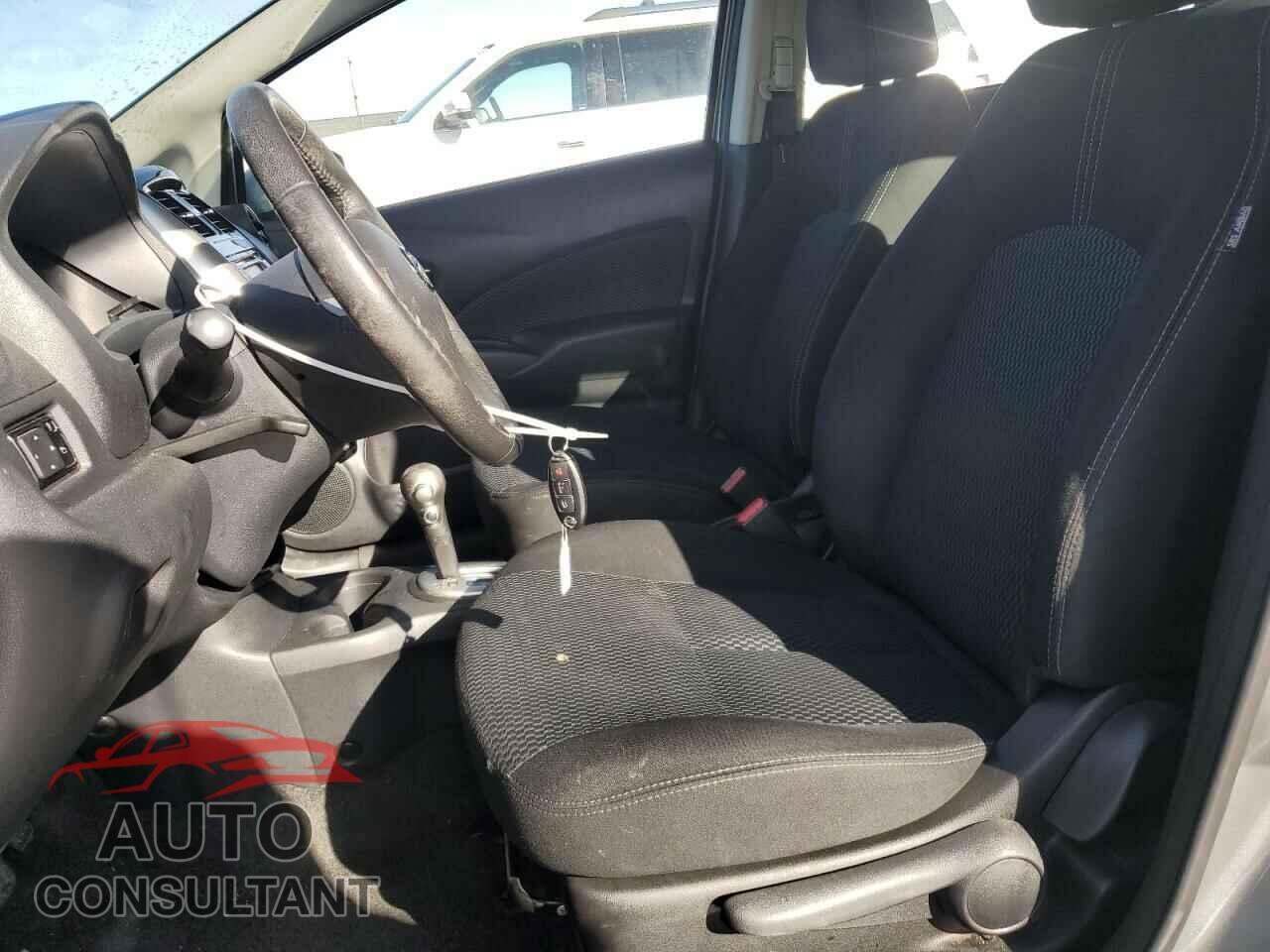 NISSAN VERSA 2015 - 3N1CE2CP6FL433159