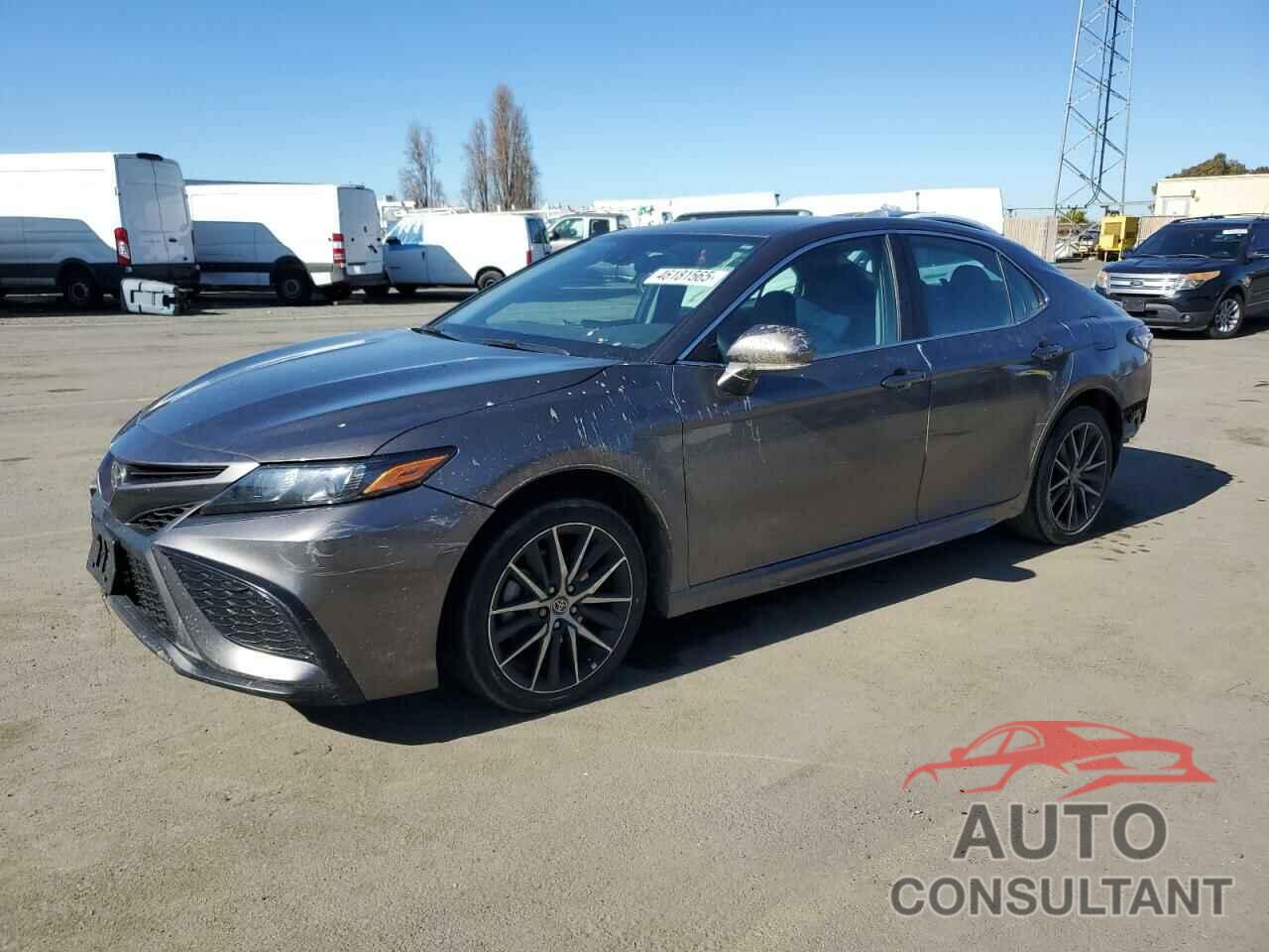 TOYOTA CAMRY 2021 - 4T1G11AK4MU531729