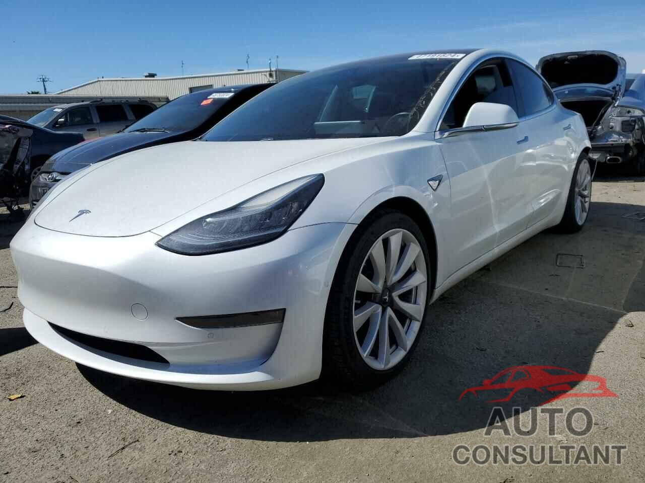 TESLA MODEL 3 2018 - 5YJ3E1EA0JF025330