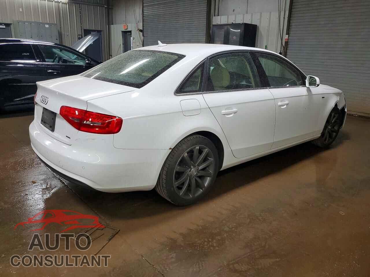 AUDI A4 2013 - WAUKFAFL7DN031752