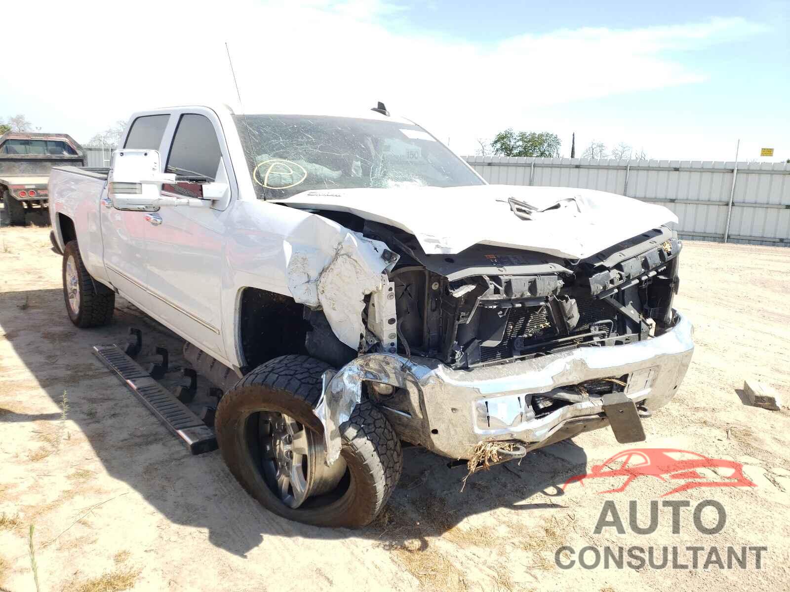 CHEVROLET SILVERADO 2018 - 1GC1KWEY3JF177608
