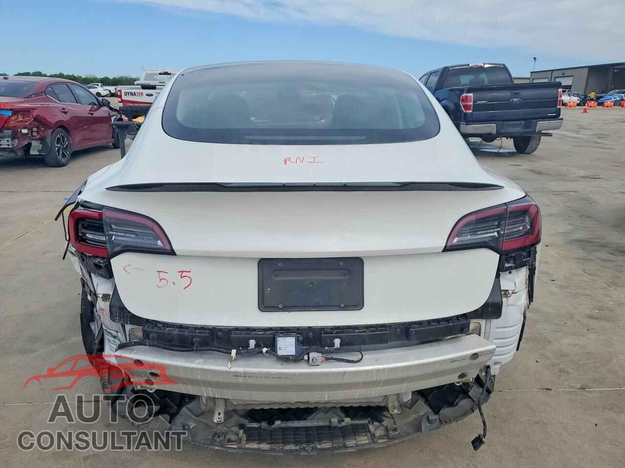 TESLA MODEL 3 2021 - 5YJ3E1EA4MF048081